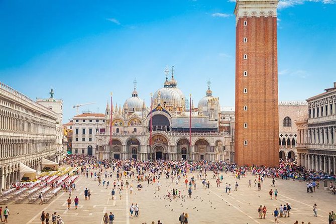 Campanile di San Marco visto da Piazza San Marco